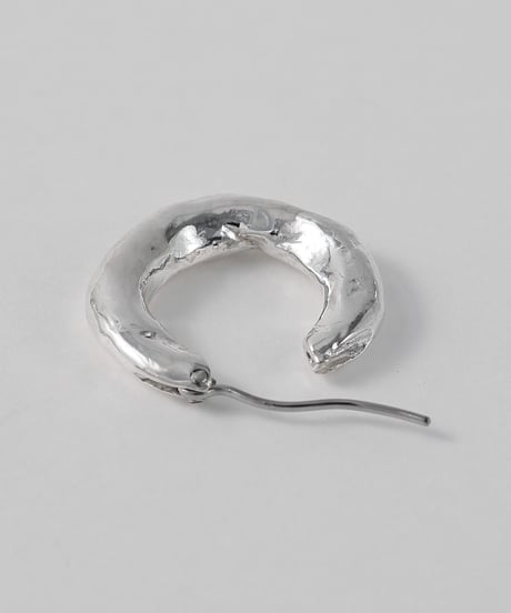 Liquid pierced earrings