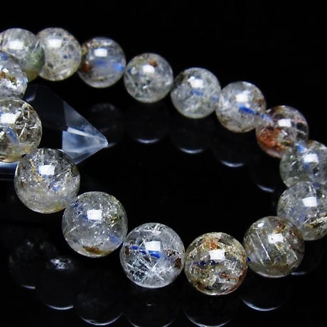 ガーデンクォーツ ホワイトターラ カービング☆ White Garden Quartz
