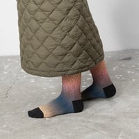 ZIGZAGSHELL PRINT SOCKS26cm～28cm/TRICOTÉ