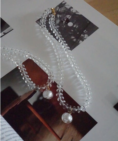 clear glas necklace