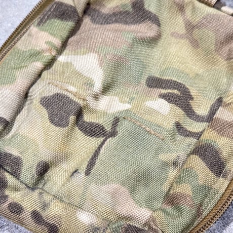 EAGLE メディカルポーチ　マルチカム　ダメージあり