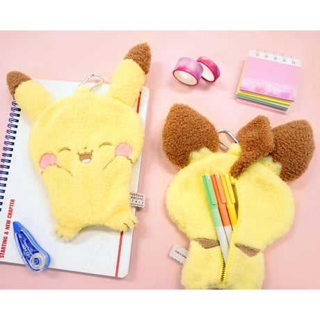 海外ポケモングッズ ポケモン × NOORI PLUS 韓国 ポケピース カラビナ付きぬいぐるみポーチ【全5種類／約17〜24cm】
