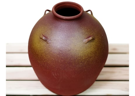 漏れなし塾生用（止水テスト済み）絶品1斗（10升）灰釉（かいゆう）灰かけ耳付壺甕カメ（縄なし）灰がかかった最高の風合い！沖縄の土で作る本場泡盛古酒（ウィスキー、焼酎などの蒸留酒を熟成）