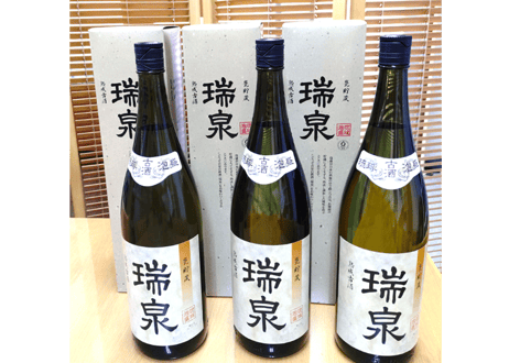 漏れなし塾生用（止水テスト済み）≪セット≫繩巻龍盛壺3升甕カメ！縁起が良い龍盛。沖縄の土で作る本場泡盛古酒（ウィスキー、焼酎などの蒸留酒を熟成）