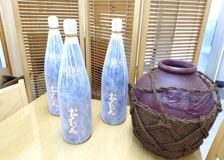 3升＿おもろ10年1,800ml ×3本(43度/十年古酒/1,800ml×3本)瑞泉が誇る「おもろ」シリーズの10年古酒
