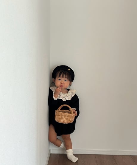 【即納】 noir lace rompers