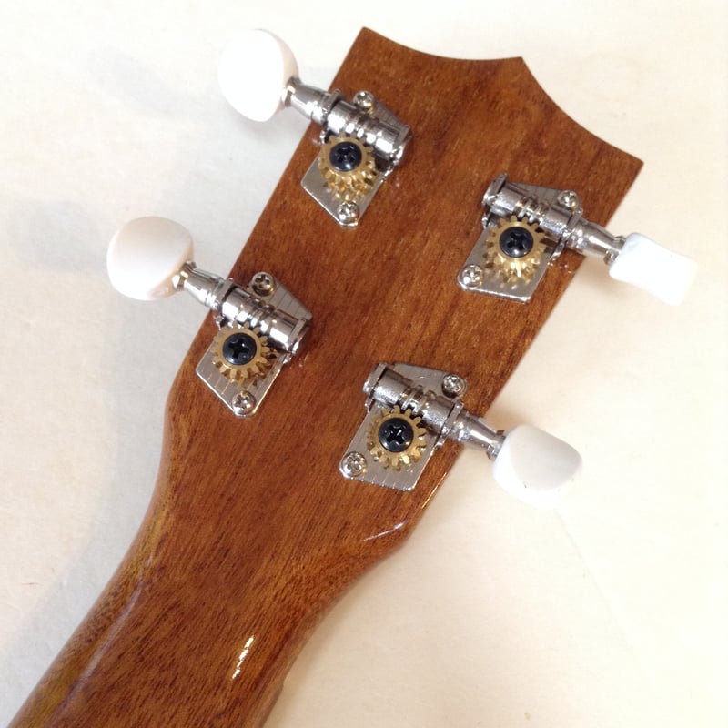 Famous(フェイマス) FC-5G コンサートウクレレ ハワイアンコア 日本製