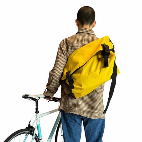 PACKING DAILY MESSENGER BAG