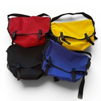 PACKING DAILY MESSENGER BAG