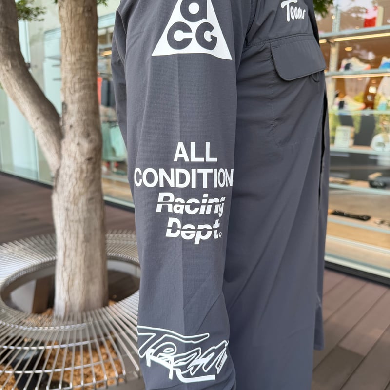 ACG ボタンアップ ロングスリーブ グラフィック トレイルランニング