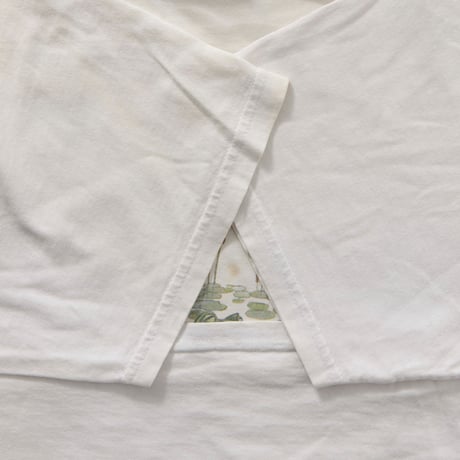 Budweiser 3FORGS AND ALLIGATOR WHITE GILDAN XL 8510