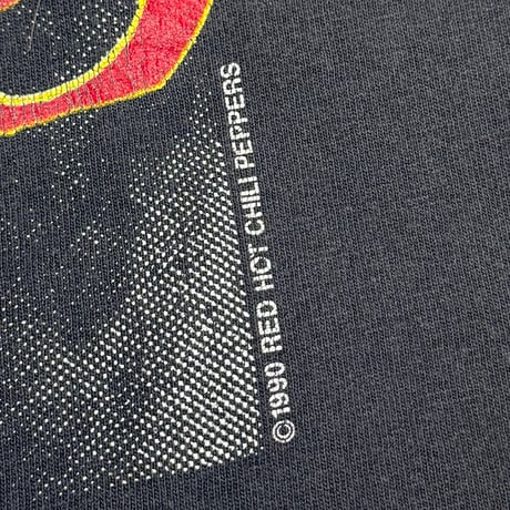 RED HOT CHILI PEPPERS 1990 CURVING LOGO MONOCHROME MEMBER SOF TEE XL 3556