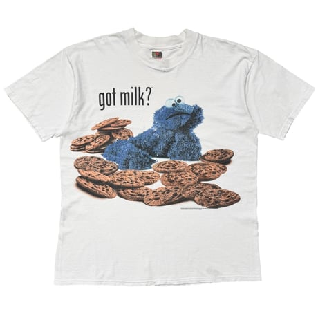 SESAME STREET COOKIE MONSTER GOT MILK? WHITE FRUIT OF THE LOOM LARGE 3317