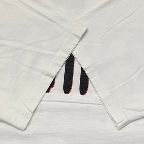 THE ROLLING STONES WITH STAND TEXT & SMALL SPIKE TONGUE WHITE BROCKUM XXL 7562
