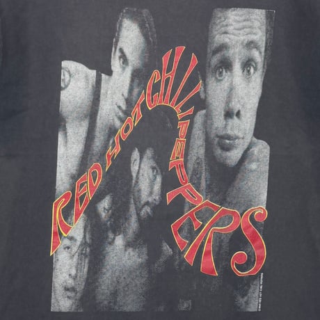 RED HOT CHILI PEPPERS 1990 CURVING LOGO MONOCHROME MEMBER SOF TEE XL 3556