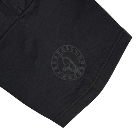 FOO FIGHTERS ONE BY ONE BLACK FRUIT OF THE LOOM LARGE 1635