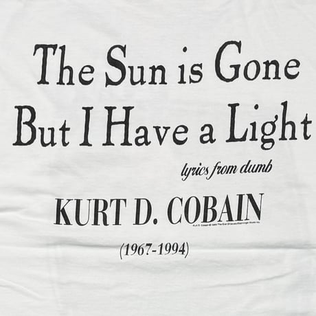 NIRVANA KURT COBAIN MEORIAL MTV UNPLUGGED WHITE XL 9077