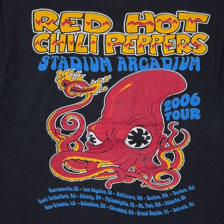 RED HOT CHILI PEPPERS 2006 STADIUM ARCADIUM CIRCLE LOGO BACK OCTOPUS DELTA MEDIUM 0963