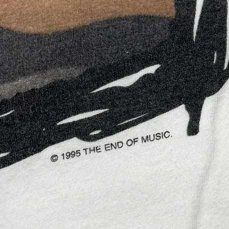 NIRVANA KURT COBAIN MEORIAL MTV UNPLUGGED WHITE XL 9077