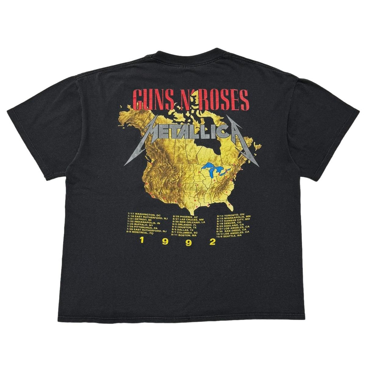 90sLLICA GUNS N’ ROSES BROCKUM XLUSA 90sLLICA GUNS N' ROSES BROCKUM XLUSA Vintage Guns N Roses 1991