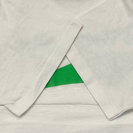 Newport GREEN LOGO WHITE SCREEN STARS XL A003