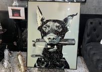フレームアート　DOBERMAN GUN 65 X 85CM クリスタル付き