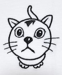 刺繍Tシャツ (お座り猫・ホワイト）