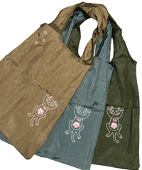 限定品★招き猫刺繍バッグ （サクラ)