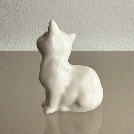 England Beswick cat