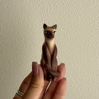 Ceramic mini cat ①