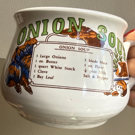 Ceramic soup cup onion soup