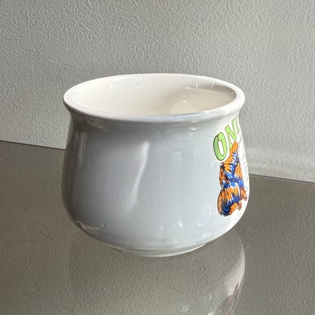 Ceramic soup cup onion soup