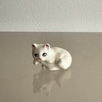 Mini cat