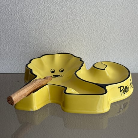 UK Peter England ashtray