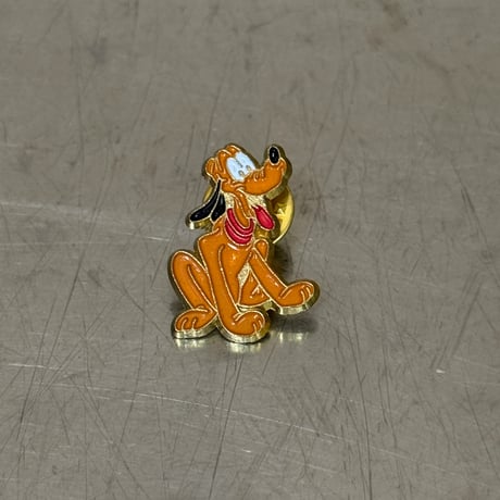 Pluto pin