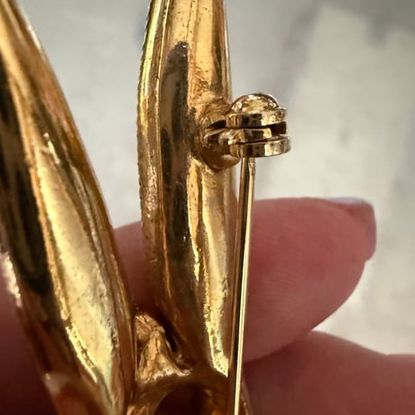 Rabbit brooch