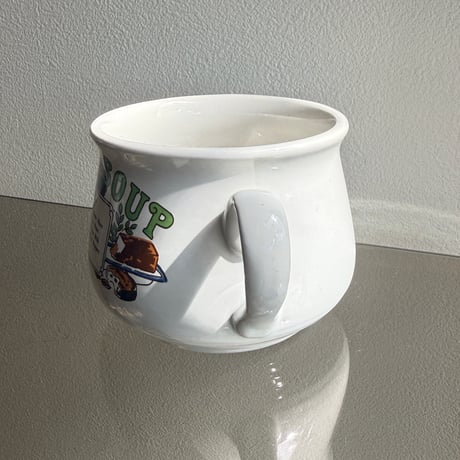 Ceramic soup cup onion soup