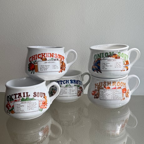 Ceramic soup cup onion soup