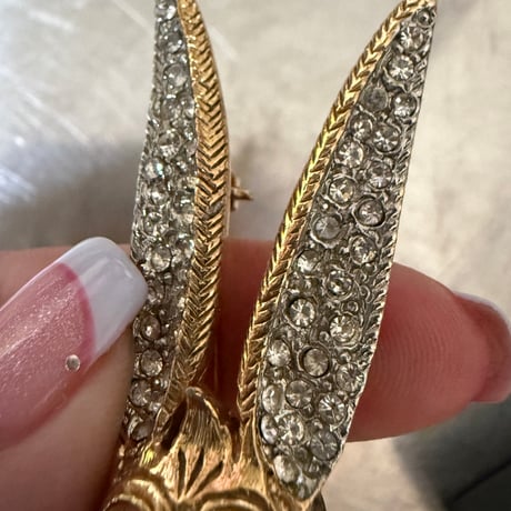Rabbit brooch