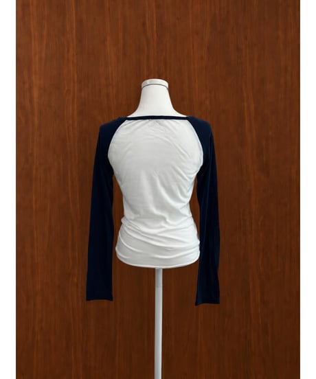 basic raglan tee