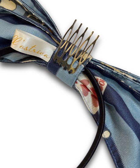 Perla nell' ostrica　2026P-AC  Alice in Wonder Glyph 2Way ribbon（Sax Blue）