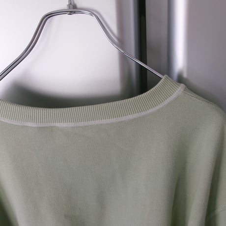OLD FOLK HOUSE / Plain Sweatshirt *Sage green