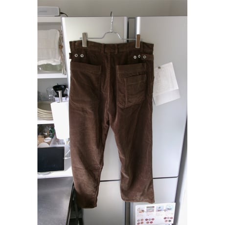 ISSUETHINGS / TYPE121 (CORDUROY) *Brown