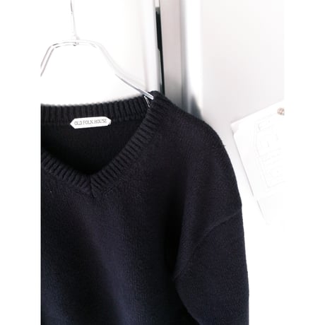 OLD FOLK HOUSE / Cotton V-Neck Sweater *BLACK