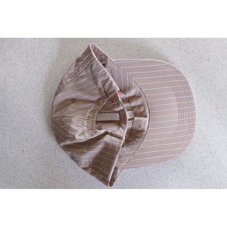 Share the Fantasy / 6 PANEL LONG BRIM CAP BLUSH *BROWN(STRIPE)