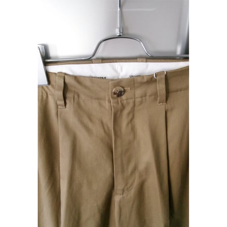 UNIVERSAL PRODUCTS / 2TUCK WIDE CHINO TROUSERS *CAMEL