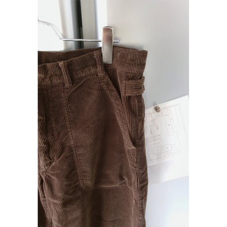 ISSUETHINGS / TYPE121 (CORDUROY) *Brown