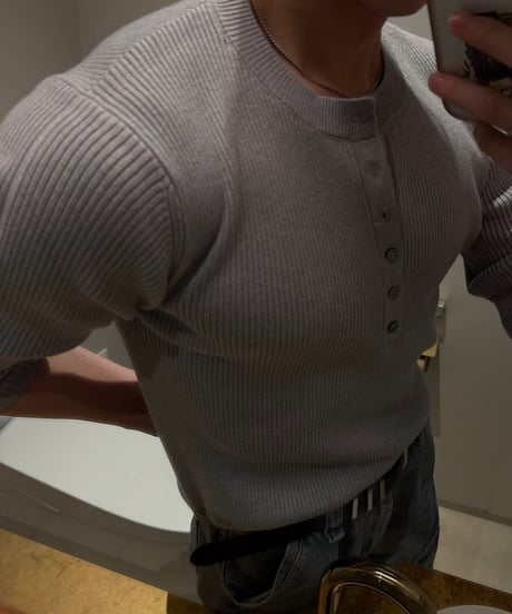 Henley 5button muscle knit