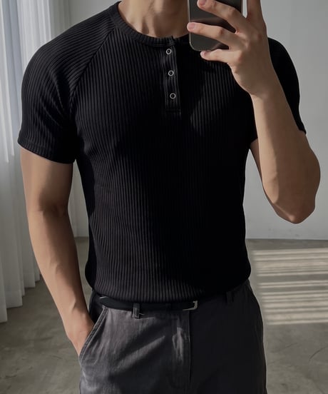 Henley muscle rib knit