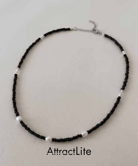 OIX Black Neckless